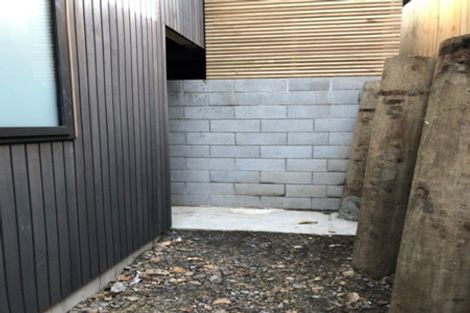 Photo of property in 15/20u Trent Street, Island Bay, Wellington, 6023