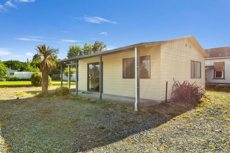 Photo of property in 25 Helena Street, Lumsden, 9730