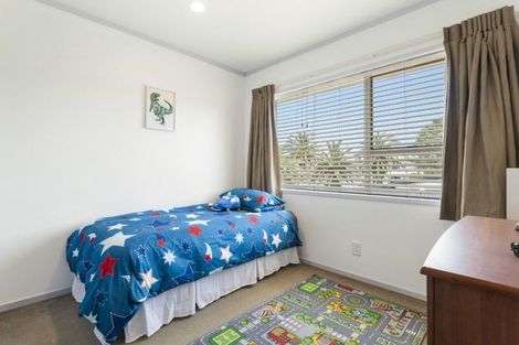 Photo of property in 3/421 Hibiscus Coast Highway, Orewa, 0931