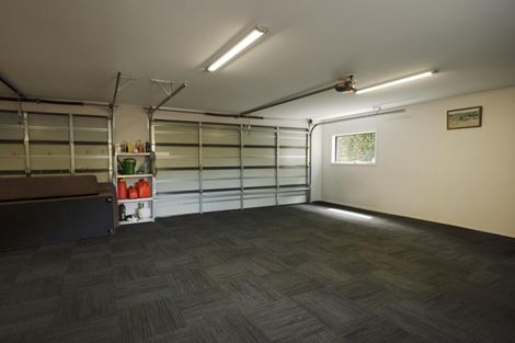 Photo of property in 4 Kinross Lane, Jacks Point, Queenstown, 9371