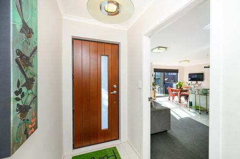 Photo of property in 18 Galea Grove, Kelvin Grove, Palmerston North, 4414