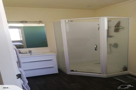 Photo of property in 14 Mercury Way, Whitby, Porirua, 5024