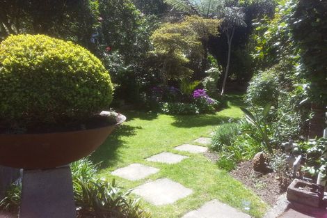 Photo of property in 1/69 Simla Crescent, Khandallah, Wellington, 6035