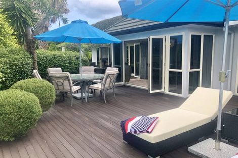 Photo of property in 98 Tangiteroria Lane, Pauanui, Hikuai, 3579