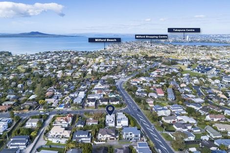 Photo of property in 217a East Coast Road, Campbells Bay, Auckland, 0620