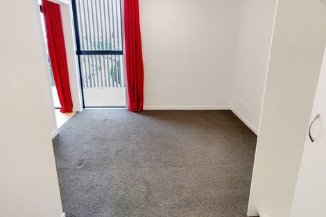 Photo of property in 11/167 Hobsonville Point Road, Hobsonville, Auckland, 0616