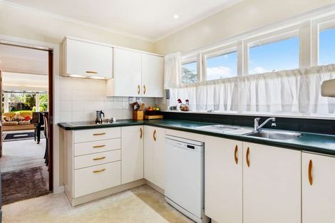 Photo of property in 25 Hartley Terrace, Massey, Auckland, 0614