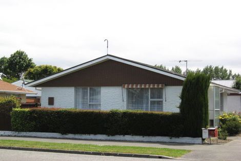 Photo of property in 363 Withells Road, Avonhead, Christchurch, 8042