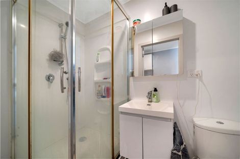 Photo of property in 56 Makora Road, Massey, Auckland, 0614