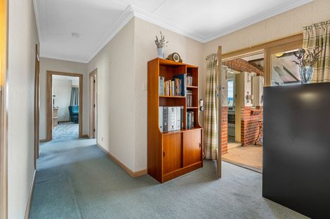 Photo of property in 8 Allen Road, Green Island, Dunedin, 9018