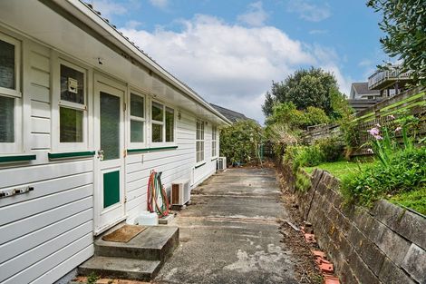 Photo of property in 17 Annan Grove, Papakowhai, Porirua, 5024