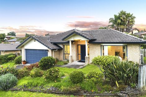 Photo of property in 6 Rosebay Rise, Henderson, Auckland, 0610
