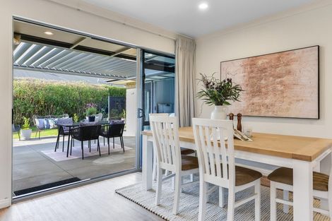 Photo of property in 23 Madison Street, Cambridge, 3434