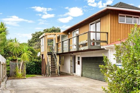 Photo of property in 150 Dowse Drive, Maungaraki, Lower Hutt, 5010