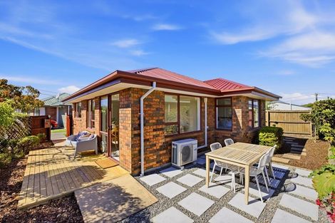 Photo of property in 52a Marriotts Road, North New Brighton, Christchurch, 8083