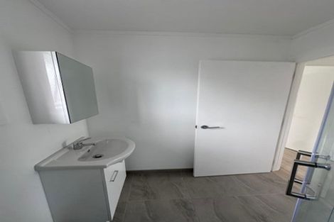 Photo of property in 287 Glengarry Road, Glen Eden, Auckland, 0602