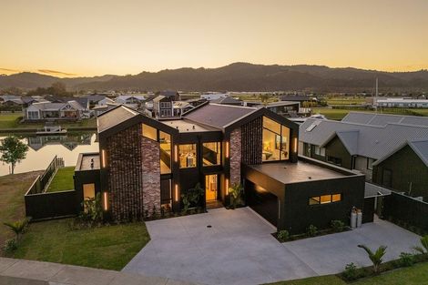 Photo of property in 91 Leeward Drive, Whitianga, 3510