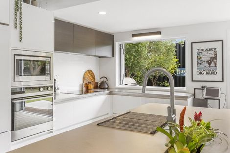 Photo of property in 106 Patuwai Drive, Whangamata, 3620