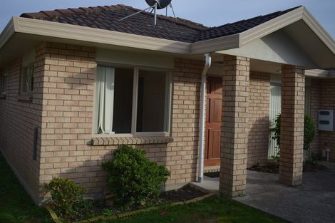 Photo of property in 27 Carrick Glen Avenue, Flat Bush, Auckland, 2019