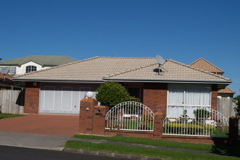 Photo of property in 1/66 Orangewood Drive, Northpark, Auckland, 2013