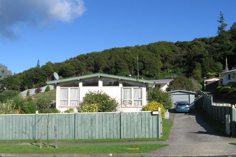 Photo of property in 27 Kairanga Crescent, Wainuiomata, Lower Hutt, 5014
