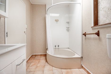 Photo of property in 6a Lander Place, Flaxmere, Hastings, 4120