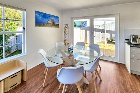 Photo of property in 21 Gainsborough Grove, Belmont, Lower Hutt, 5010