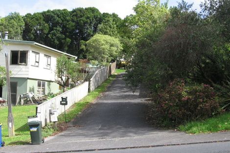 Photo of property in 1/29 Kemp Road, Massey, Auckland, 0614