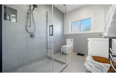 Photo of property in 274 Riverlaw Terrace, Saint Martins, Christchurch, 8022
