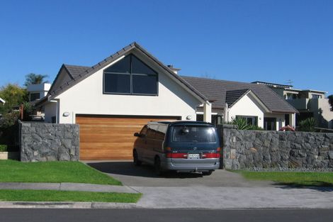 Photo of property in 37 Starlight Cove, Hobsonville, Auckland, 0618