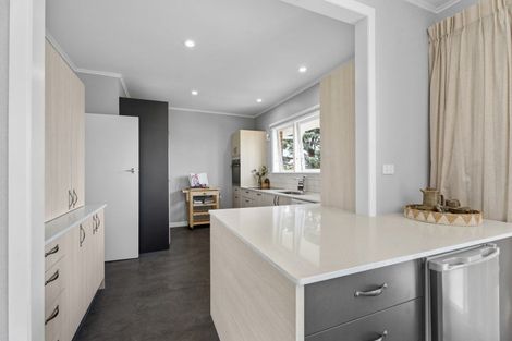 Photo of property in 3 Hastie Avenue, Mangere Bridge, Auckland, 2022