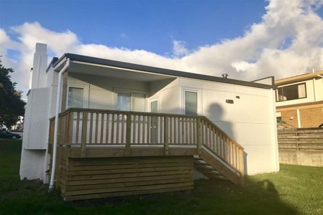 Photo of property in 28 Victoria Road, Mount Maunganui, 3116
