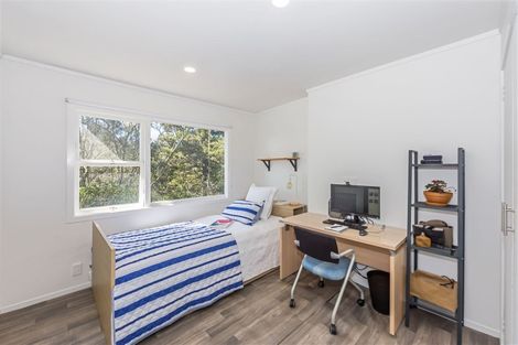 Photo of property in 9 Berne Place, Birkenhead, Auckland, 0626