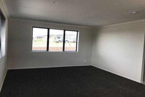 Photo of property in 5 Gibboney Place, Pokeno, 2402