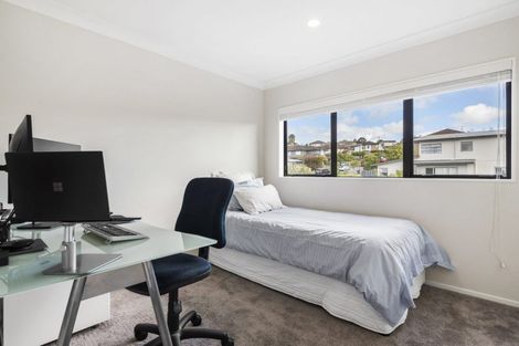 Photo of property in 29 Laurel Oak Drive, Schnapper Rock, Auckland, 0632