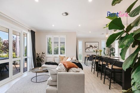 Photo of property in 17 Matepu Crescent, Pyes Pa, Tauranga, 3112