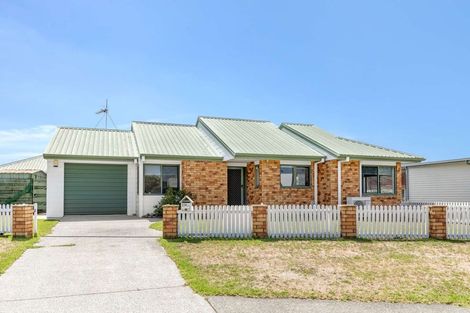 Photo of property in 11b Tay Street, Mount Maunganui, 3116
