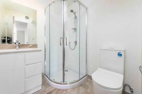 Photo of property in 1d Quincey Place, Massey, Auckland, 0614