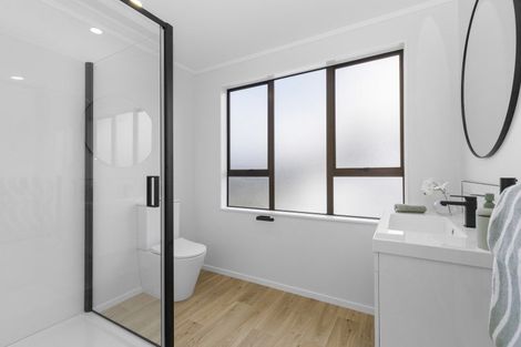 Photo of property in 201 Holborn Drive, Stokes Valley, Lower Hutt, 5019