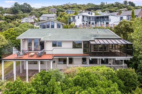 Photo of property in 178 Paremata Road, Paremata, Porirua, 5024