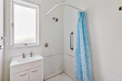 Photo of property in 10 Pax Avenue, Forrest Hill, Auckland, 0620