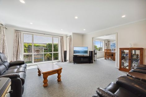 Photo of property in 19 Ranui Street, Waikawa, Picton, 7220