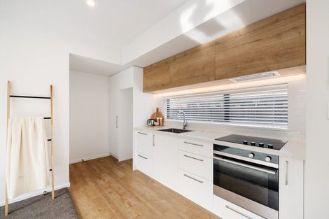 Photo of property in 2/59 Waimairi Road, Upper Riccarton, Christchurch, 8041