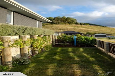 Photo of property in 284 Ballintoy Park Drive, Welcome Bay, Tauranga, 3175