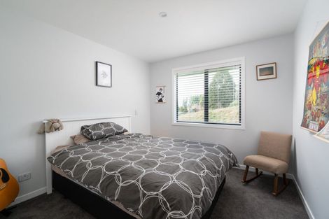Photo of property in 11 Lochinvar Lane, Acacia Bay, Taupo, 3385