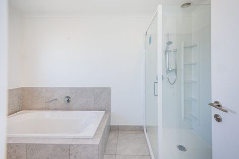 Photo of property in 26 Sardinia Grove, Fitzherbert, Palmerston North, 4410