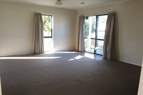 Photo of property in 1/25 Solveig Place, Randwick Park, Auckland, 2105
