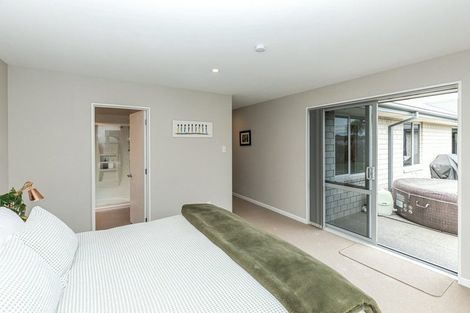 Photo of property in 71 Rannoch Drive, Broomfield, Christchurch, 8042