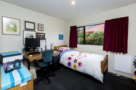 Photo of property in 10 Louis Street, Trentham, Upper Hutt, 5018