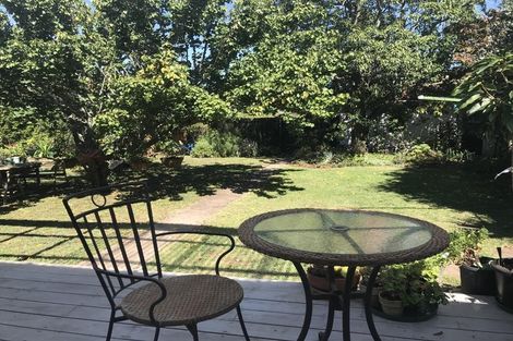 Photo of property in 6 Miro Road, Mangere Bridge, Auckland, 2022